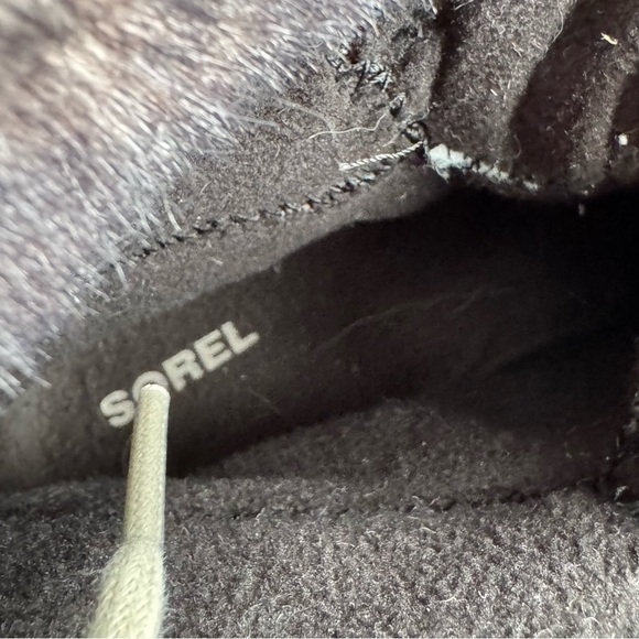 Sorel explorer joan Black Winter Boots with Faux Fur Trim - Picture 10 of 11